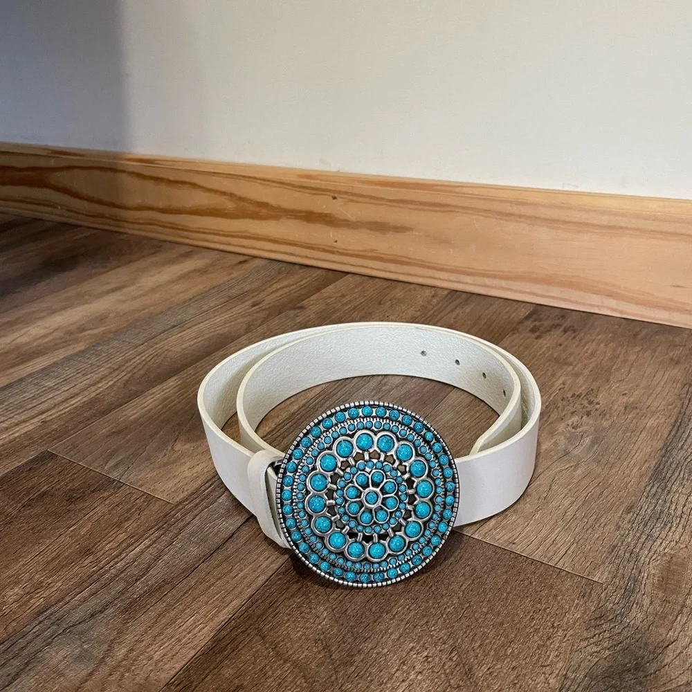 White Women's Belt with Turquoise Medallion Buckle